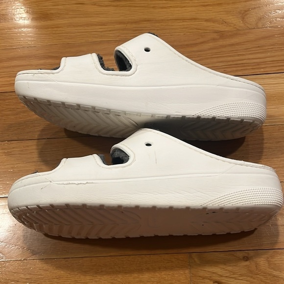 Crocs women’s white with gray lining slides sandals size 10 . - Picture 2 of 9